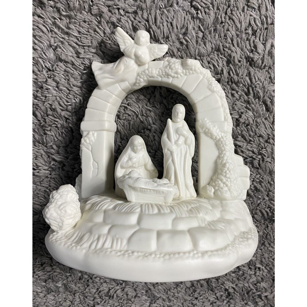 White Porcelain Bisque Musical Christmas Nativity Scene Decor